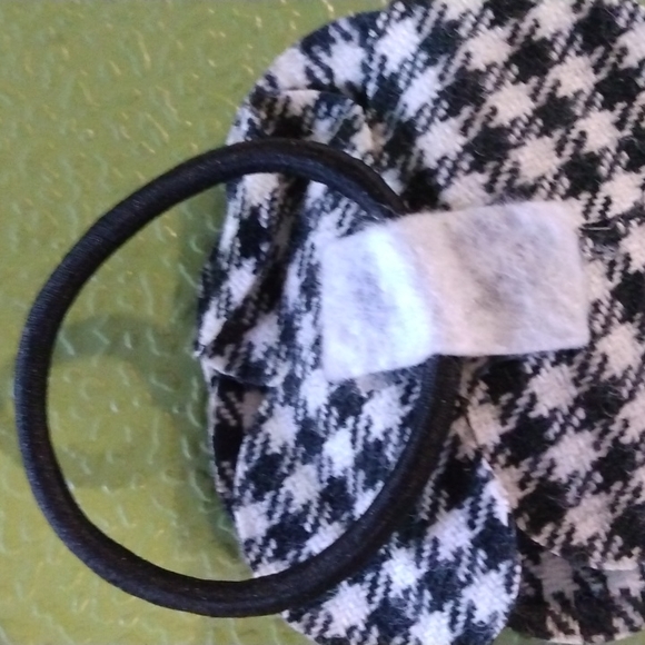 Flower Rubberband Checkered pattern - Picture 4 of 5